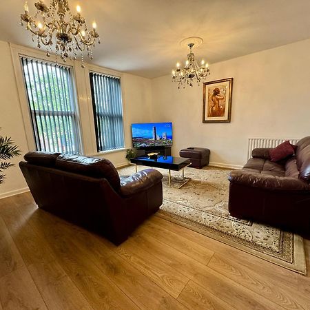 Lovely 2 Bed Apartment, Arnold Town Centre. Nottingham Exterior photo