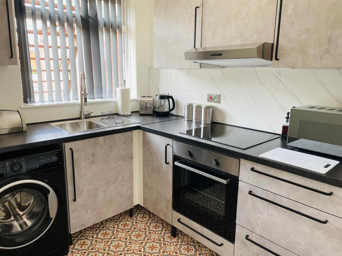 Lovely 2 Bed Apartment, Arnold Town Centre. Nottingham Exterior photo